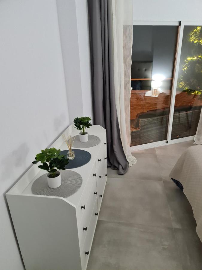 Apartamento Calypso Apartment Sitio de Calahonda Exterior photo