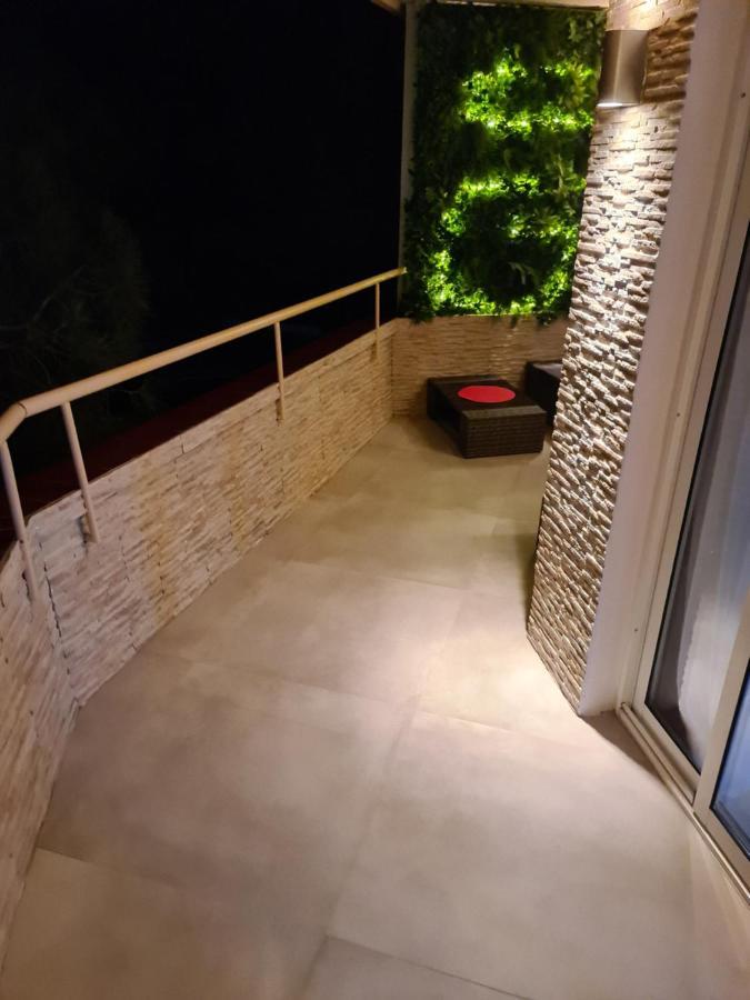 Apartamento Calypso Apartment Sitio de Calahonda Exterior photo